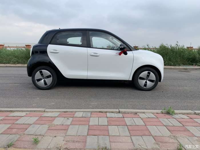 2021款的欧拉黑猫提车记在此和大家浅谈交流