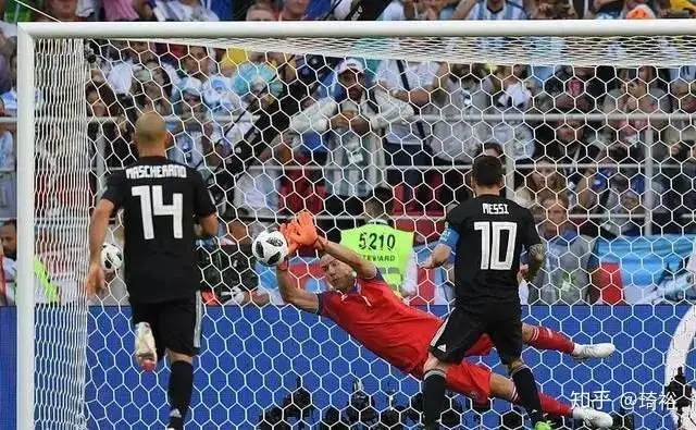 梅西即将退出国度队让阿根廷心头一震，不夺冠即退役已成定局（梅西）
