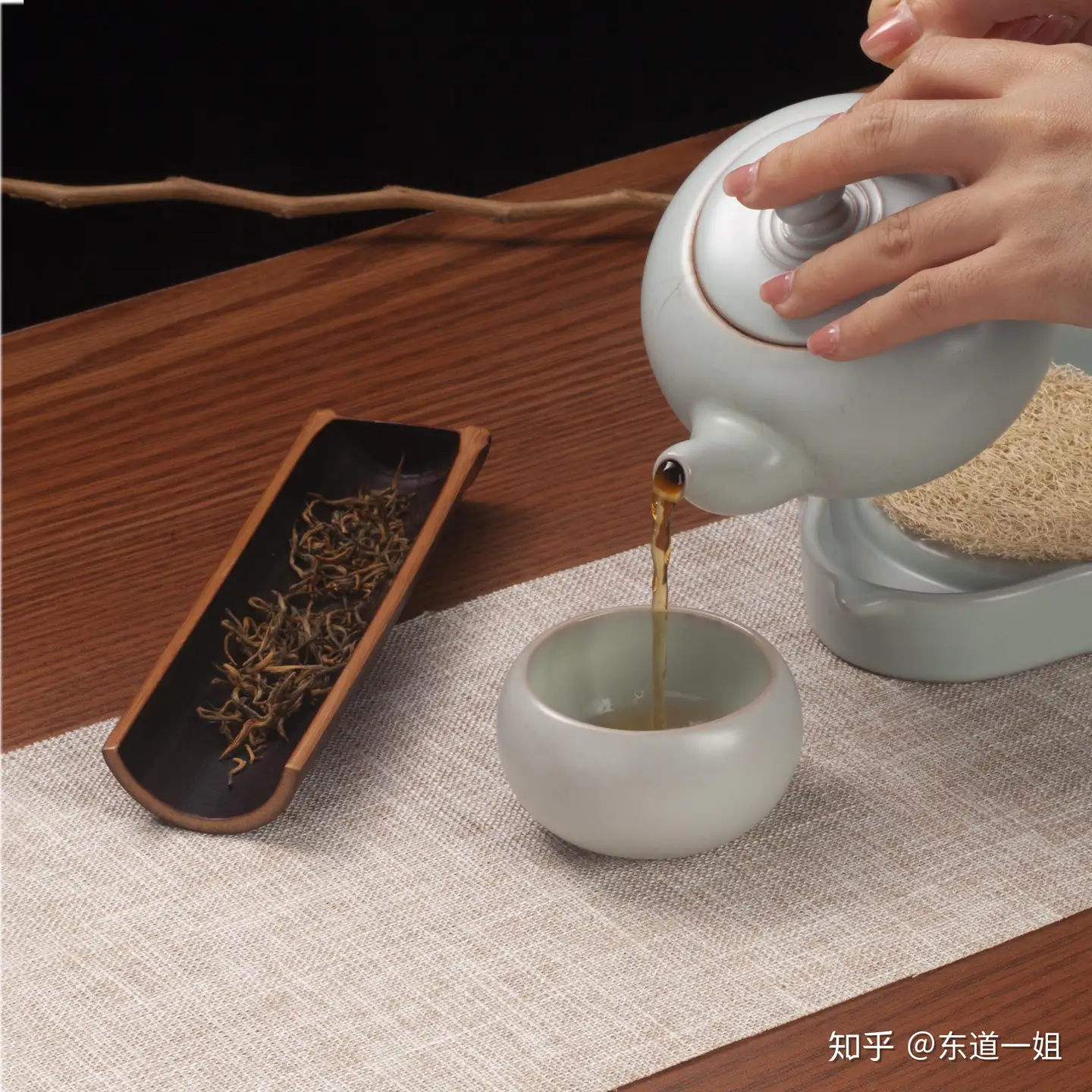 汝窑茶具，凭什么赢得茶友的一致好评？ - 知乎