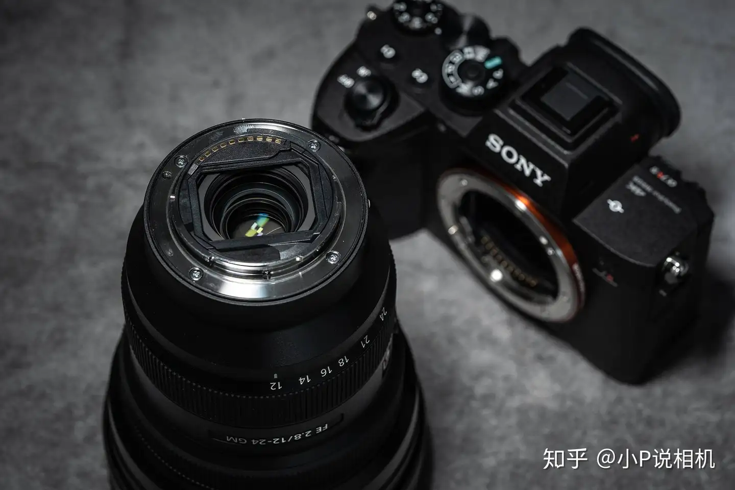 超三元”大灯泡，索尼FE 12-24mm F2.8 GM评测- 知乎