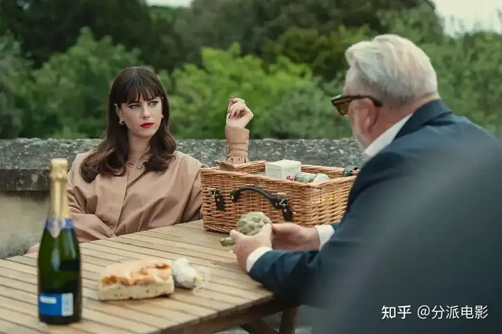 网飞《绅士们》另类黑帮题材,血腥、暴力又幽默!
