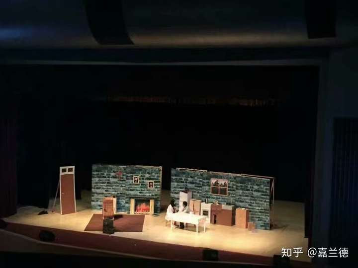 大学生排演话剧,道具需要浴缸,该怎么办?