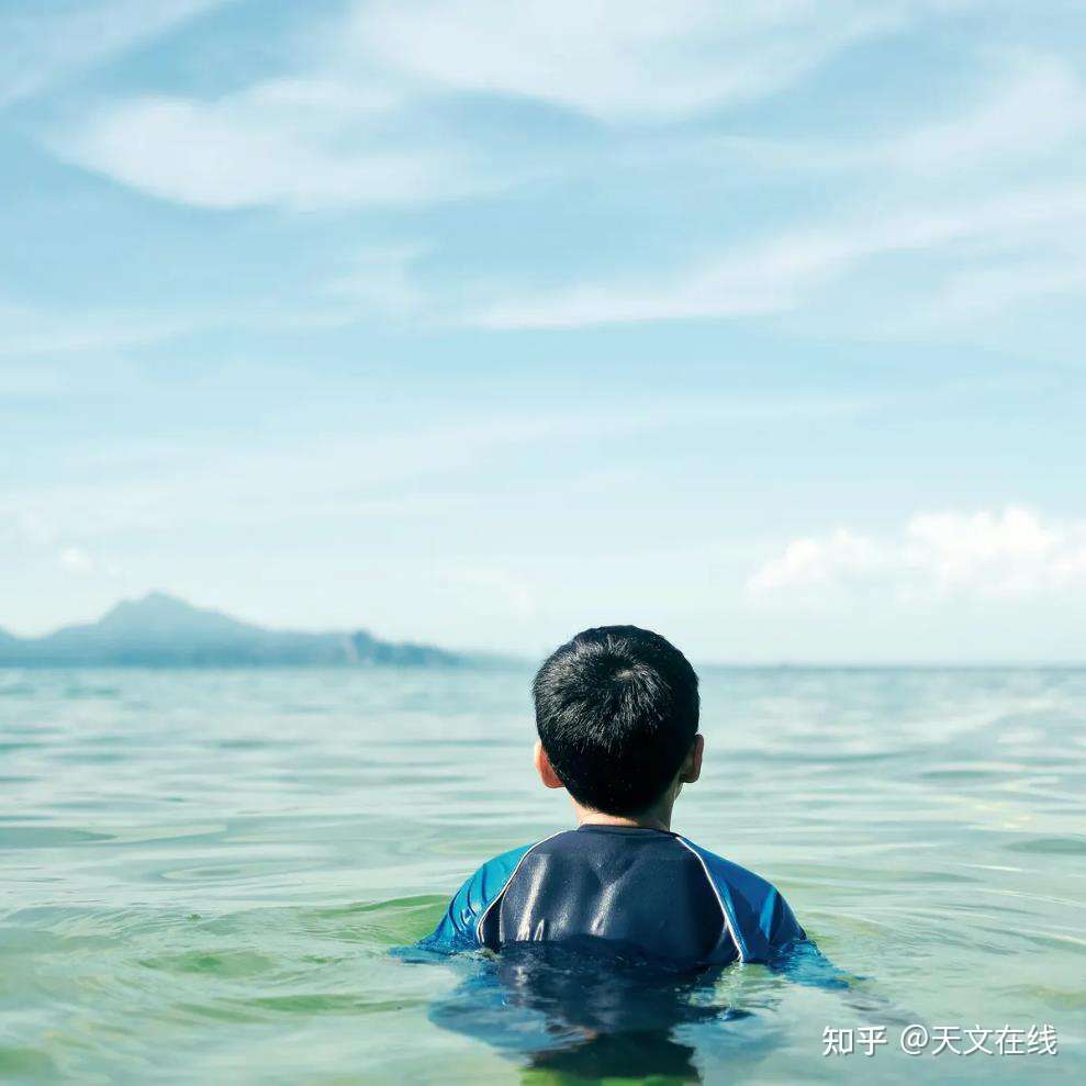 如果地球上所有人都同时坐在海洋里 海平面会上升多少 知乎