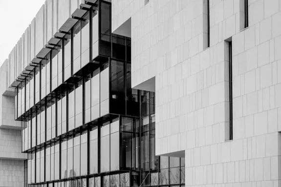 灰色·格调风自此,红砖成为了多数名流高校的新选择,红砖风格也往往