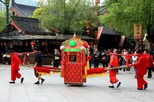 「 治大国若烹小鲜 」的原意到底是什么？