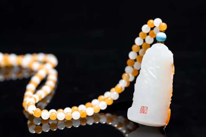 羊脂玉目前的价格(顶级羊脂玉是什么样的)插图 羊脂玉目前的价格(顶级羊脂玉是什么样的)插图
