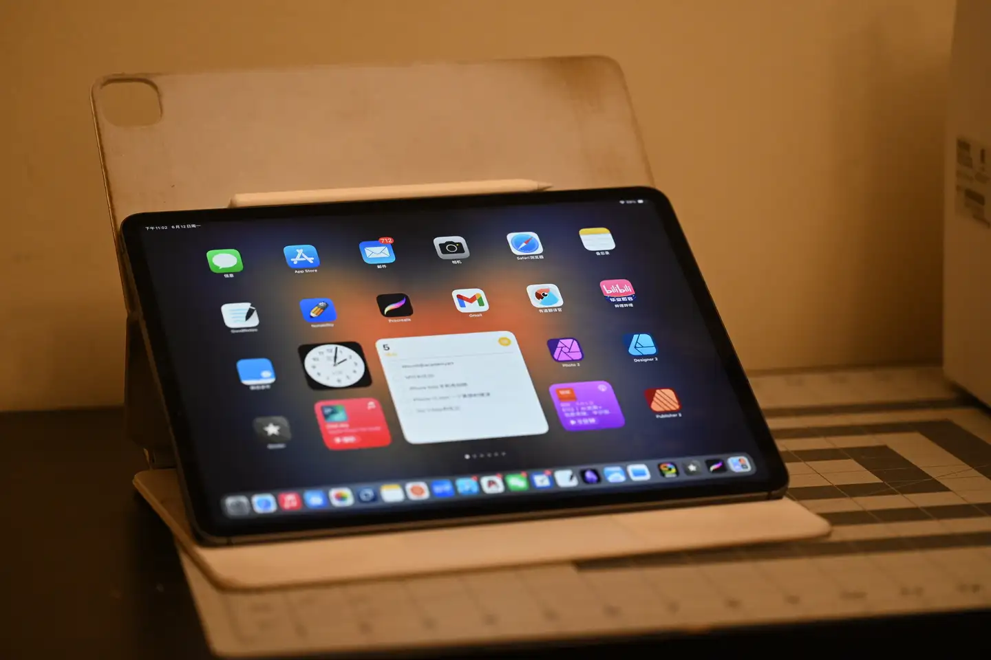 iPad Pro妙控键盘一年志 既是优秀键盘，也是完美支架  知乎