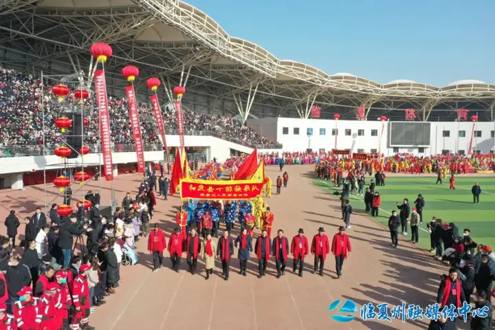 干货分享（临夏非遗六百年秧歌）临夏秧歌队为什么都戴眼镜 第16张