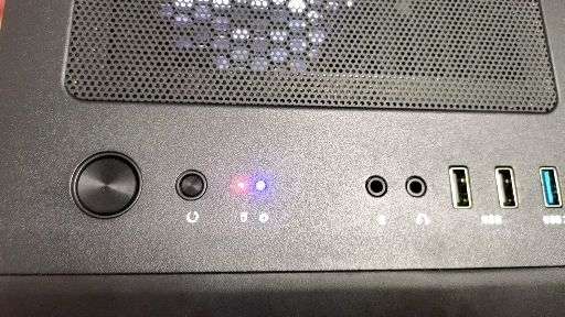 精彩内容一键收藏 登录 这家伙很懒,什么都没写…… 硬盘工作指示灯