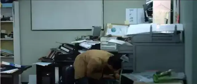 最新韩国限级电影,把女人的身体当成玩物 最新韩国限级电影,把女人的身体当成玩物