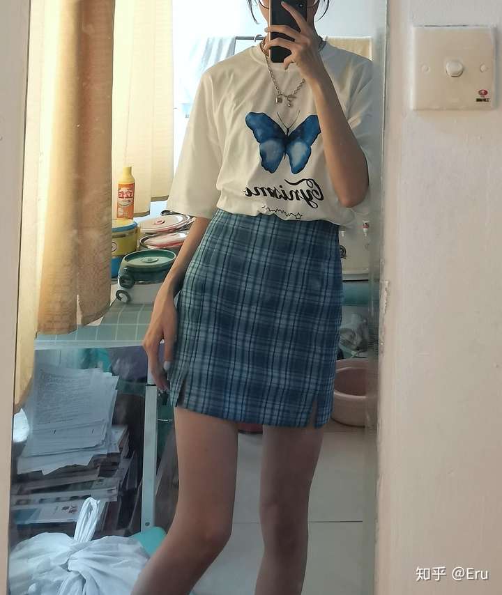 偏瘦的女生怎么穿搭呢