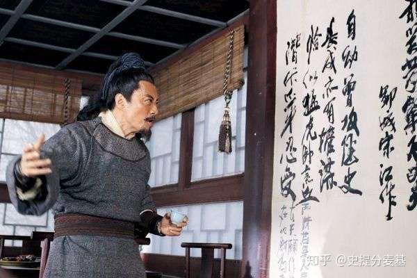 游客喜欢在景区刻到此一游是不是受孙悟空刻齐天大圣到此一游的影响