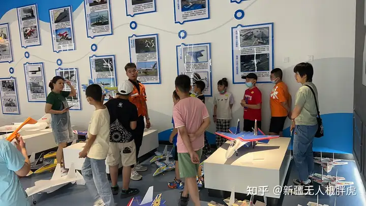 新疆青少年无人机培训丨青少年学习无人机的十大好处