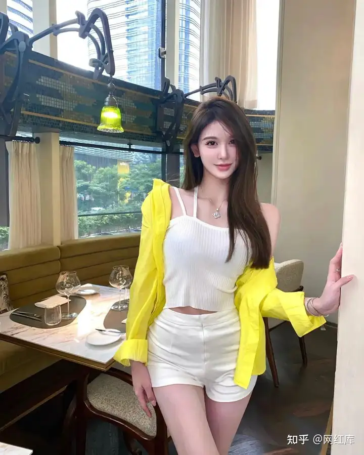 INS美女 | 好美的姐姐，来自深圳的精致时尚网红 Instagram-第11张