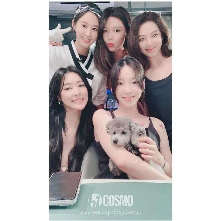 少女时代大合体 十三年来我们都成为了更好的人 知乎