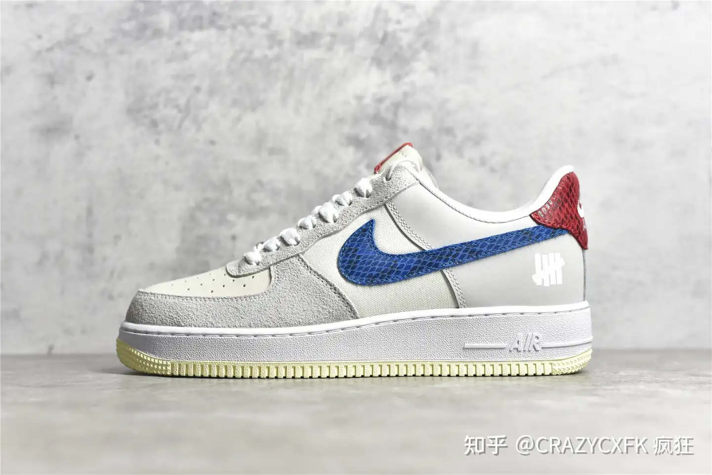 洛杉矶潮流店Undefeated 联名耐克空军一号Nike Air Force 1 SP 5 On It