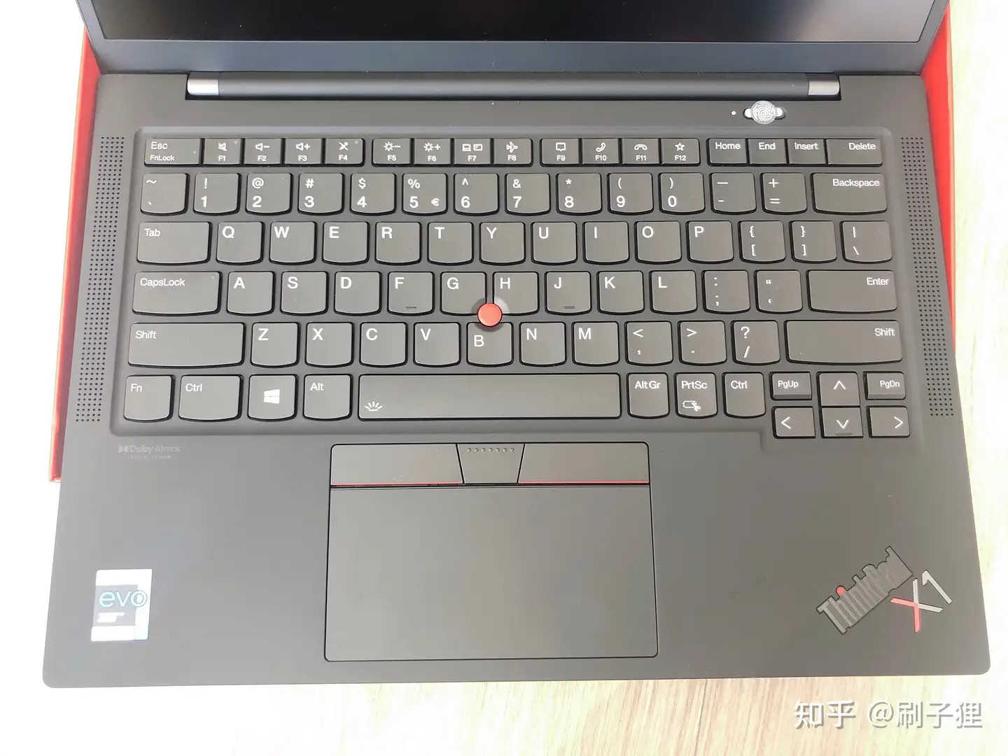 ThinkPad X1 Carbon 2021 Gen9 随缘开箱- 知乎