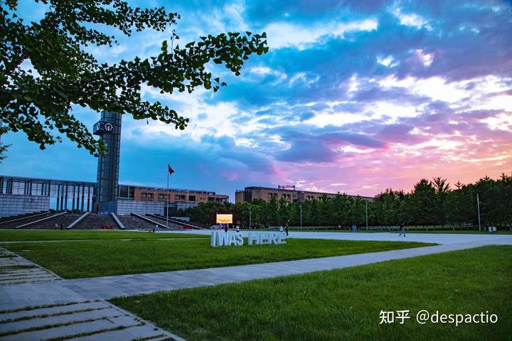 西安电子科技大学有哪些摄影美景?