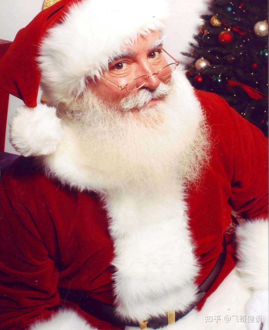 飞哥健谈 的想法: 圣诞老人早期形象和现在的形象的变化 - 知乎