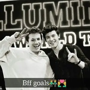 想知道断眉和萌德是不是真的