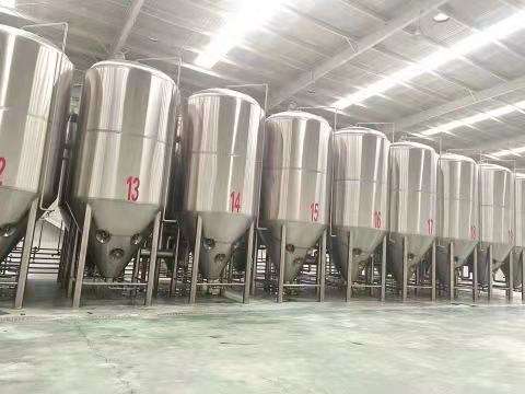 日产3000升大型精酿啤酒设备