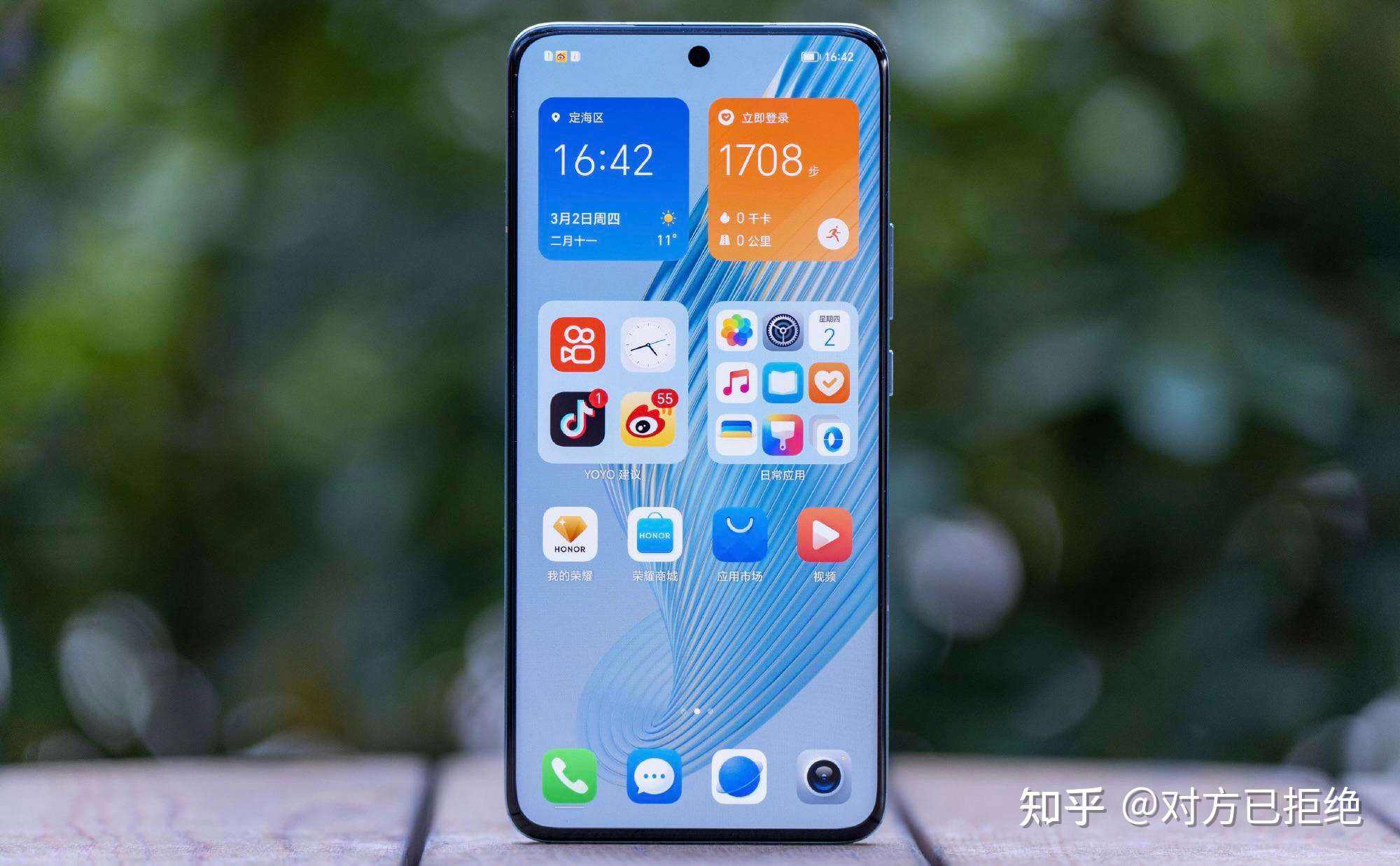 iPhone14与荣耀Magic5哪个好 苹果14与荣耀Magic5全面对比优缺点明显