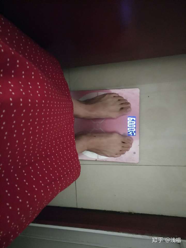 162 120斤的女孩子很胖吗,?