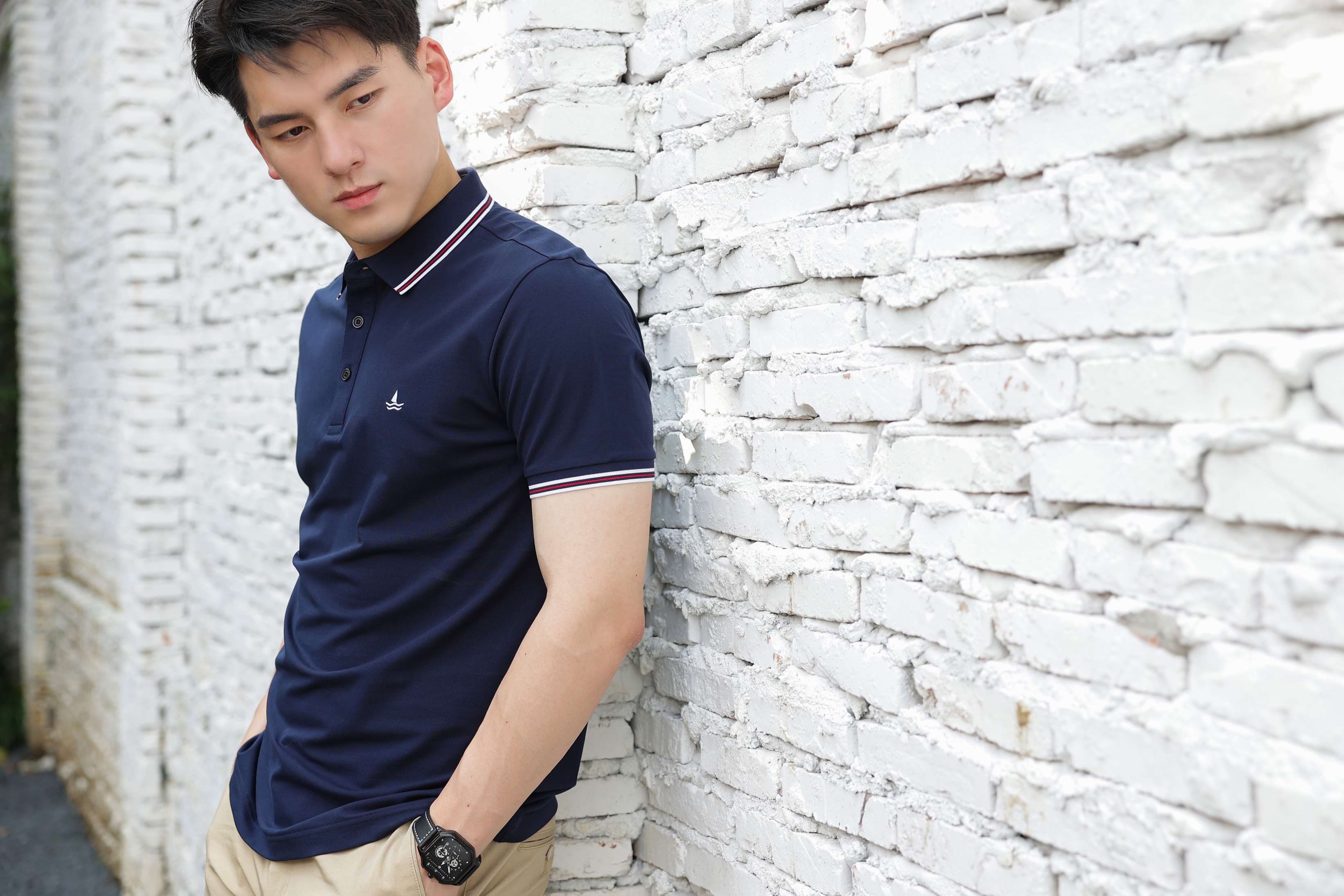 型男通勤穿搭polo衫的夏日浪漫