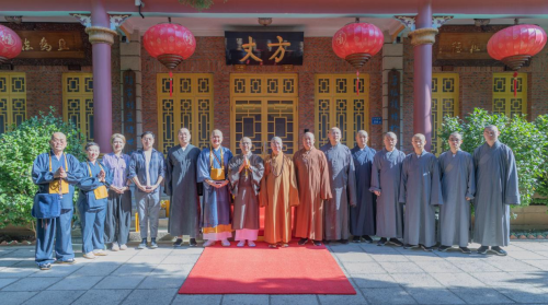 日本真言宗总本山仁和寺总务部长牟田清樹率团访问南普陀寺及闽南佛学院