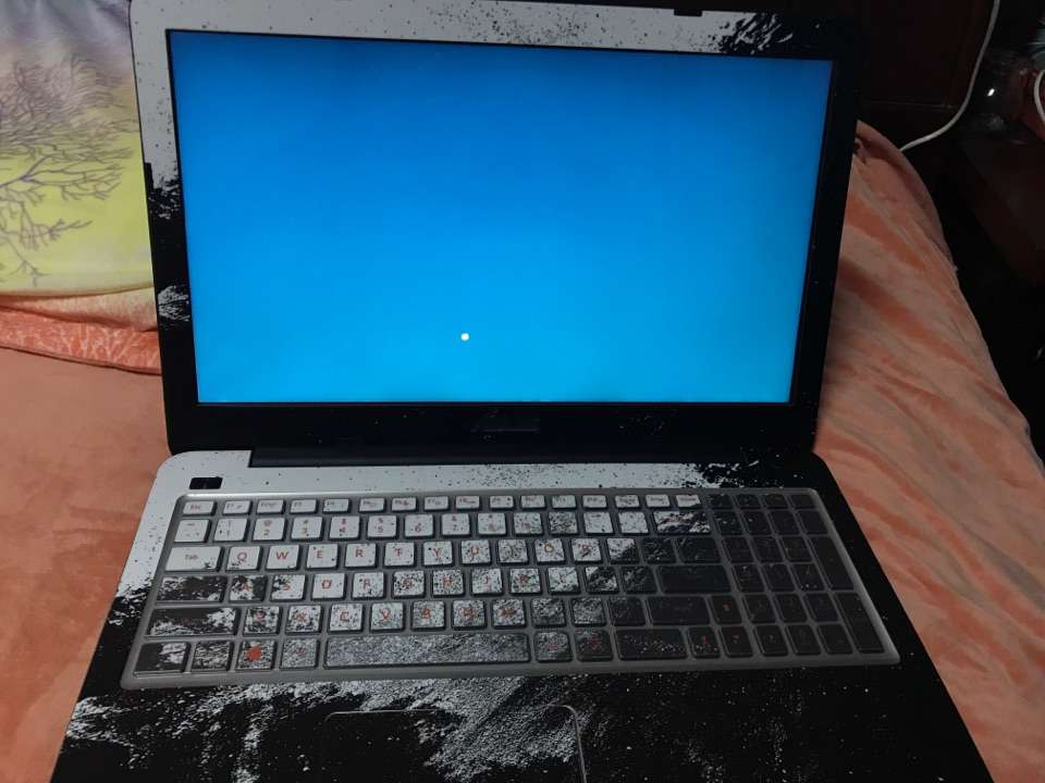 英语内 的想法: 华硕fl5900u电脑能开机,屏幕显示什么都… - 知乎