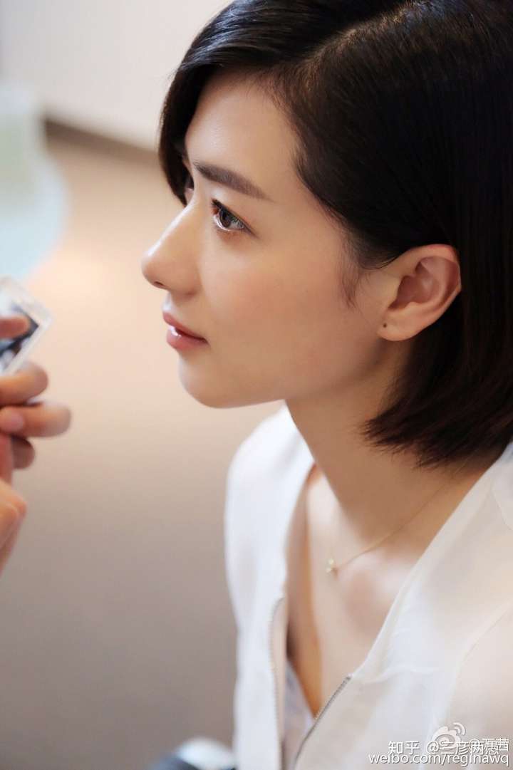 我喜欢语言类喜剧节目,什么脱口秀了奇葩说了相声了喜剧类屈指可数