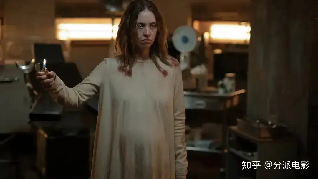 R级大尺度恐怖片《无暇修女》,悉尼妹再次为艺术献身!