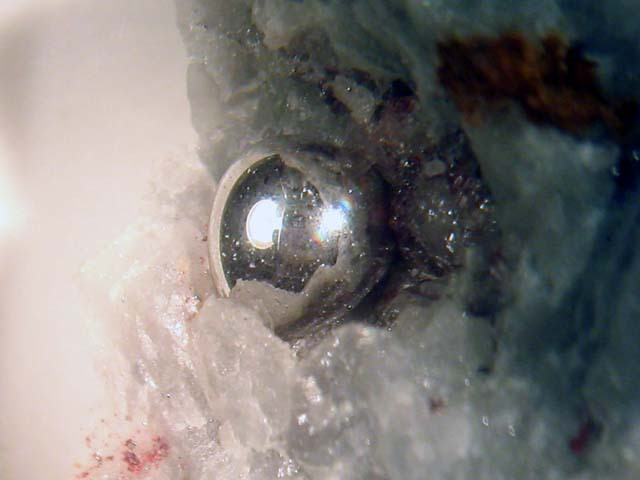 自然界存在大量的液态水银吗