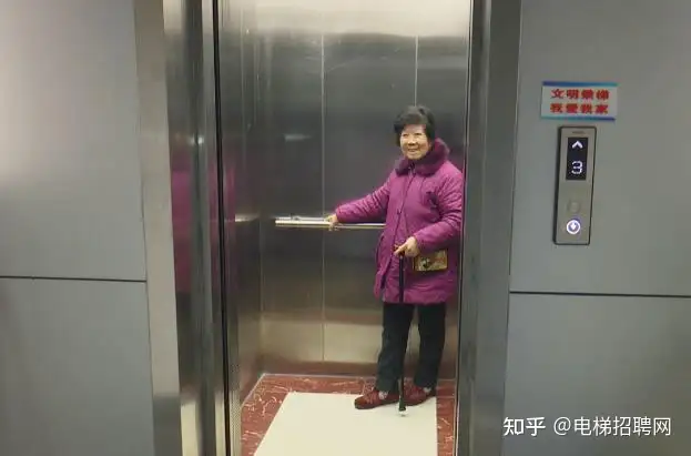 老房装电梯 幸福“上层楼” “株洲经验”获住建部肯定（株洲民生重点工程）老房装电梯政策，