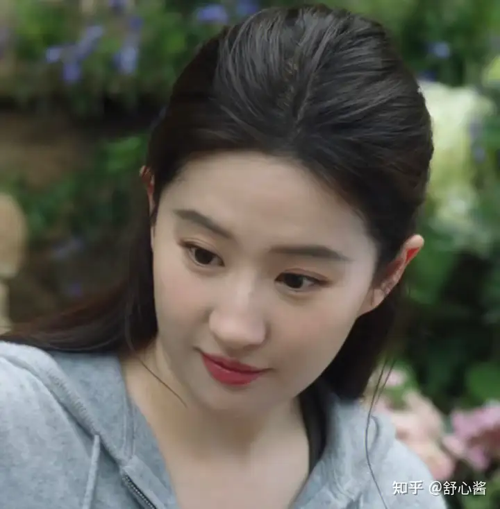 如何评价刘亦菲主演的首部现代剧《去有风的地方》？(刘亦菲演戏)