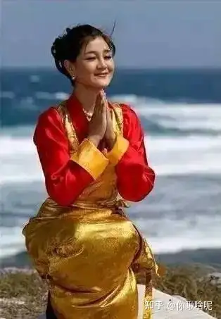 婚后连生三胎婆婆当她亲女儿疼爱降央卓玛半生苦难半生幸福