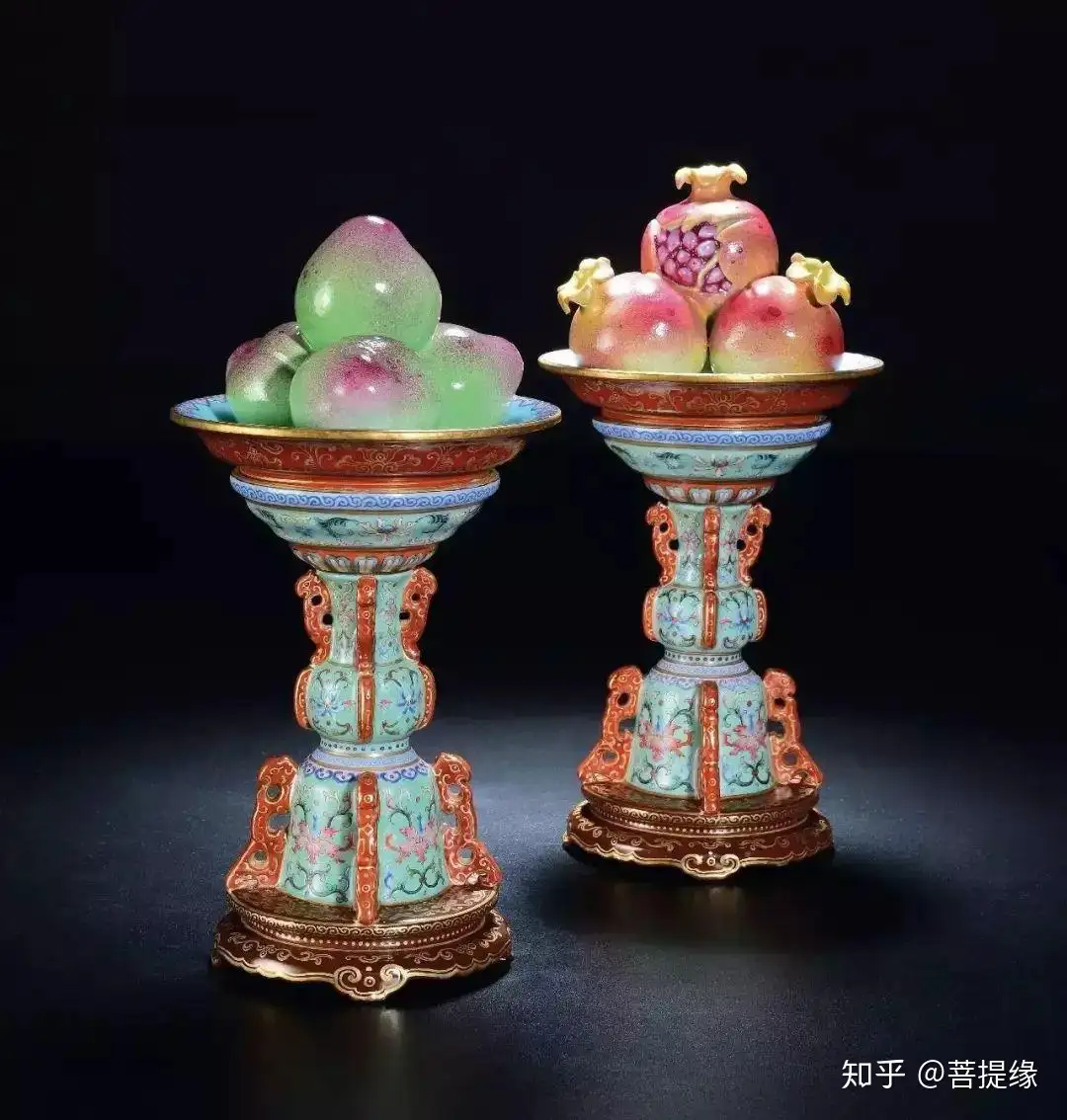有名なブランド ▽鴻▽清朝時代 骨董品 中国古美術 時代物 染付 粉彩瓜