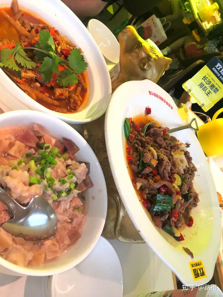 去长沙旅游要两万三万吗？