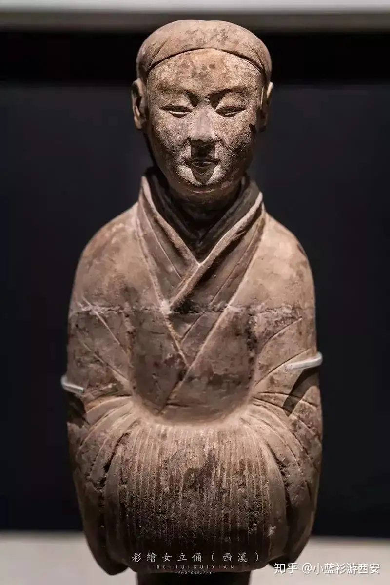 高速配送 【蔵友館蔵品・銅製・寶石嵌・彩繪・描金・辟邪藏獅】・希少