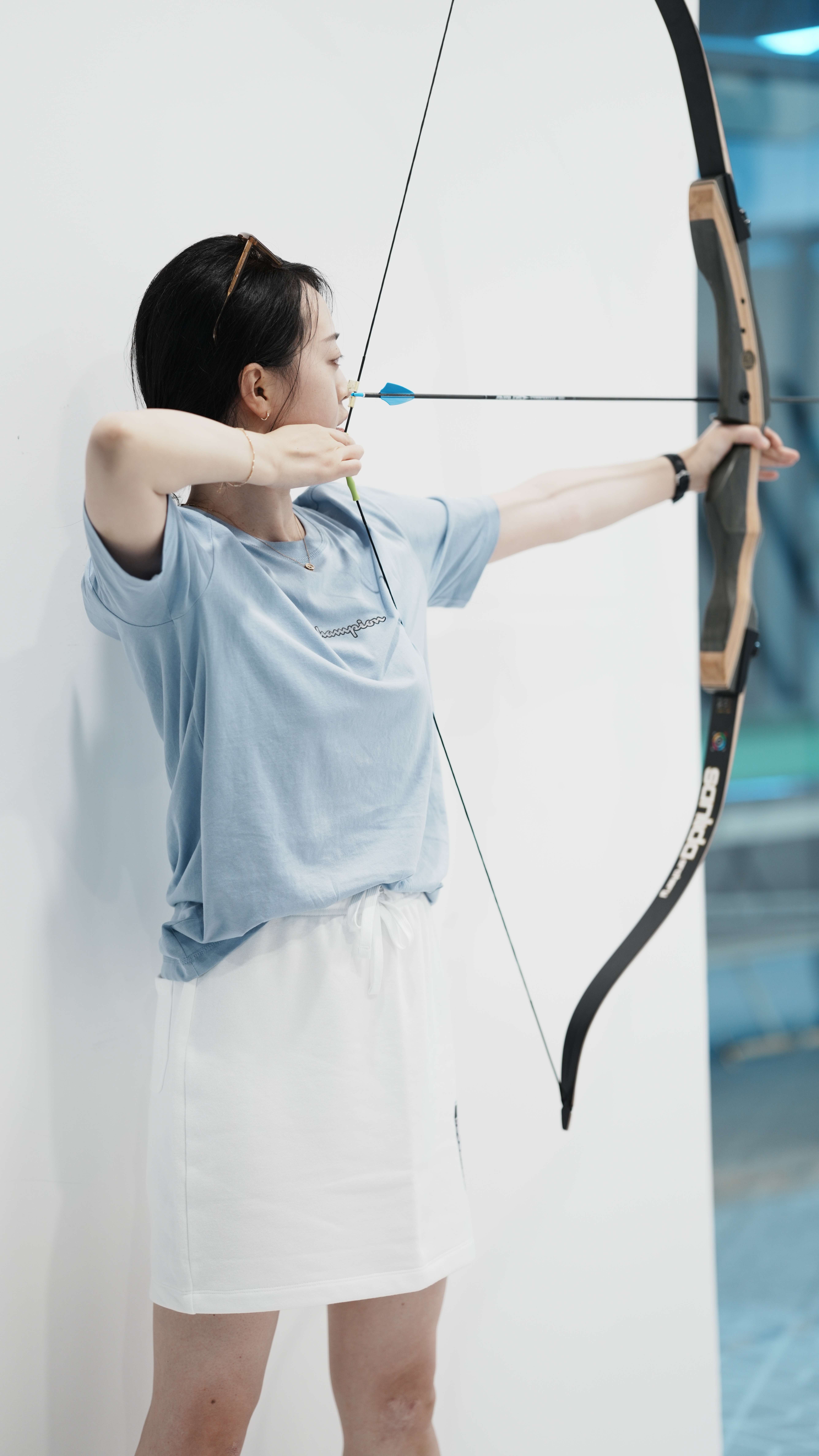 黄油飞轮 的想法: 射箭的女孩 | 分享镜头里的瞬间:周末去射… - 知乎