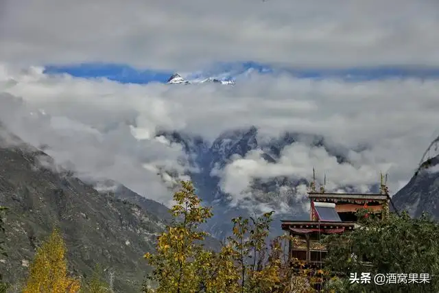 四川旅游必去十大景点推荐（四川值得去的地方有哪些）