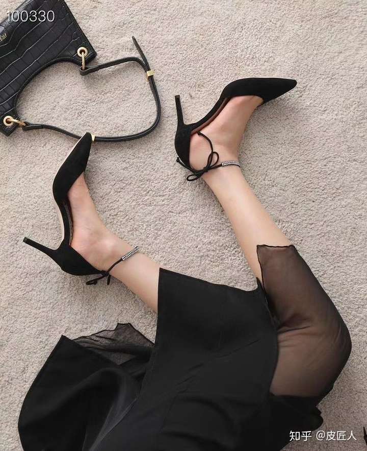 推荐几款,脚感超级好的真皮高跟鞋