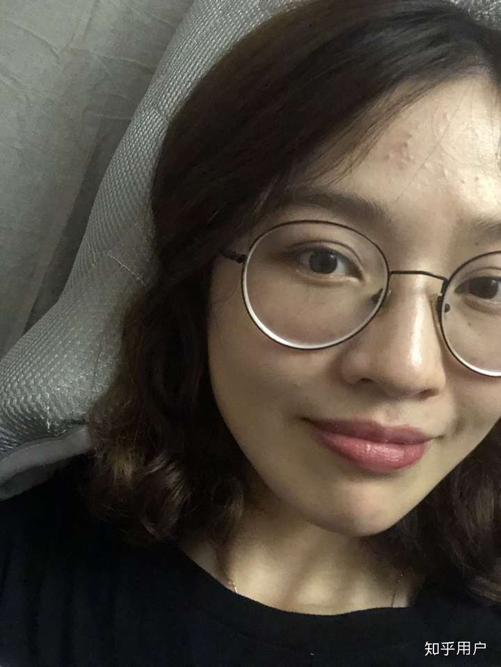 苹果前置摄像头拍摄下来的模样就是别人眼中我的样子吗?