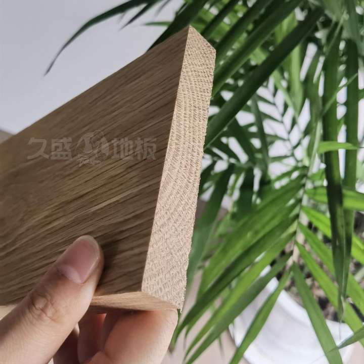 (实木地板切面图)