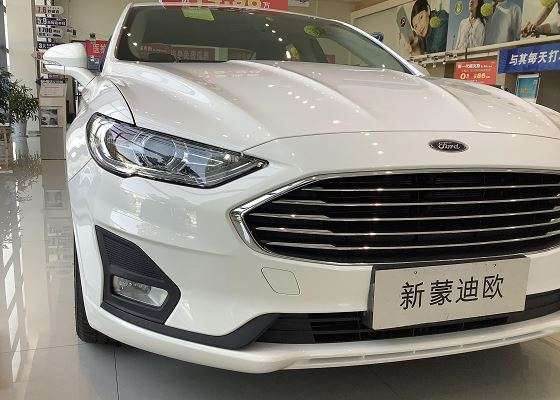 2020款福特蒙迪歐實車到店外觀穩重配定速巡航7色氛圍燈