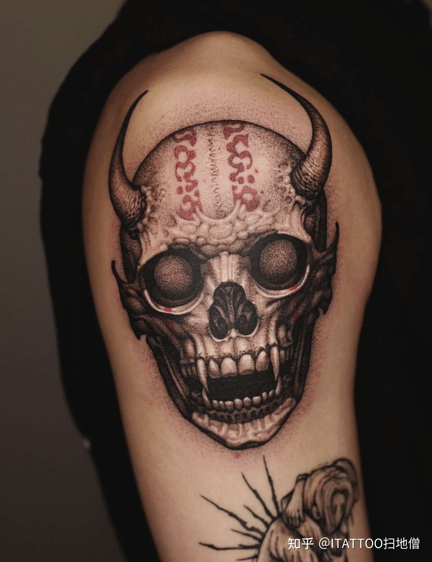 itattoo扫地僧 的想法: 暗黑集结 | taesin #暗黑纹身# #写实纹身… -
