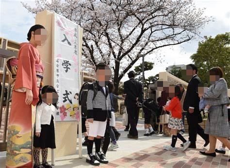 樱花树下的日本入学式 知乎
