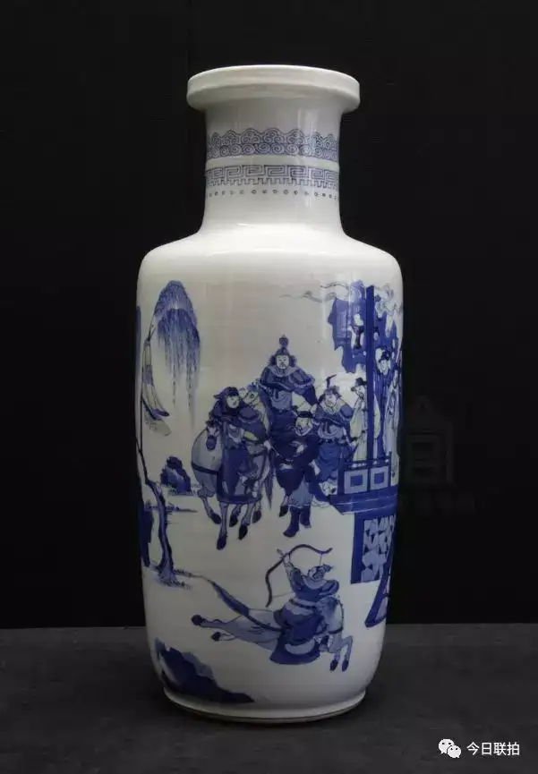 ブランド雑貨総合 ▽鴻▽ 清 康熙年製款 古陶瓷品 青花 山水紋 四方瓶 