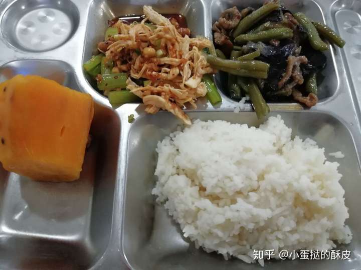 学校食堂的饭菜好吃是种怎样的体验?