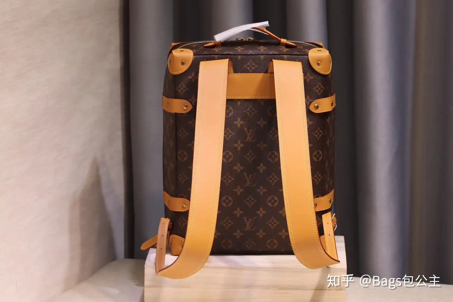 Fato de banho Louis Vuitton em segunda mão durante 35 EUR em